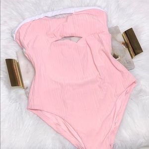 ONIA NATALIE RIBBED STRAPLESS ONE PIECE SWIMSUIT L